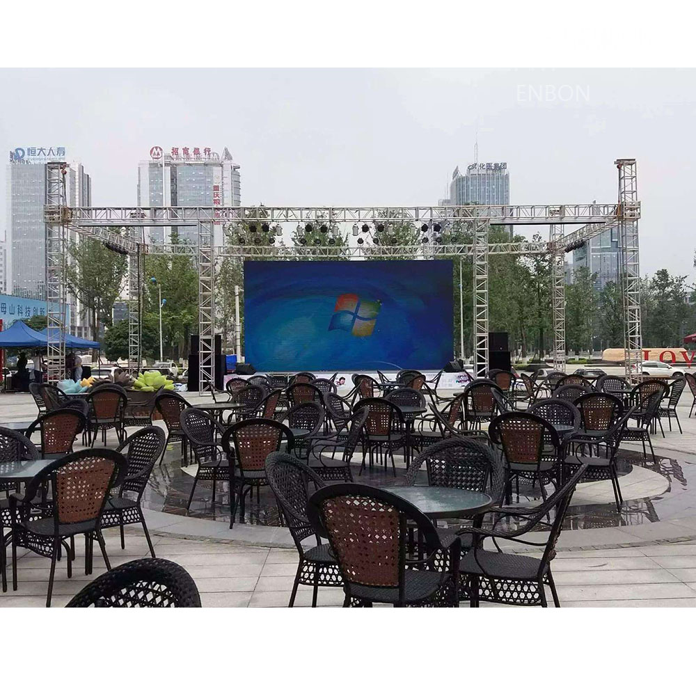 P10 High Brightness Outdoor Portable LED Display with 640x640mm Panel 