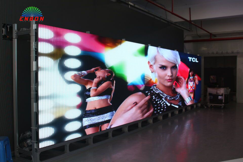 P2 Indoor Led Panel 576 x 576mm for Ultra HD Display Expo Meeting Showroom