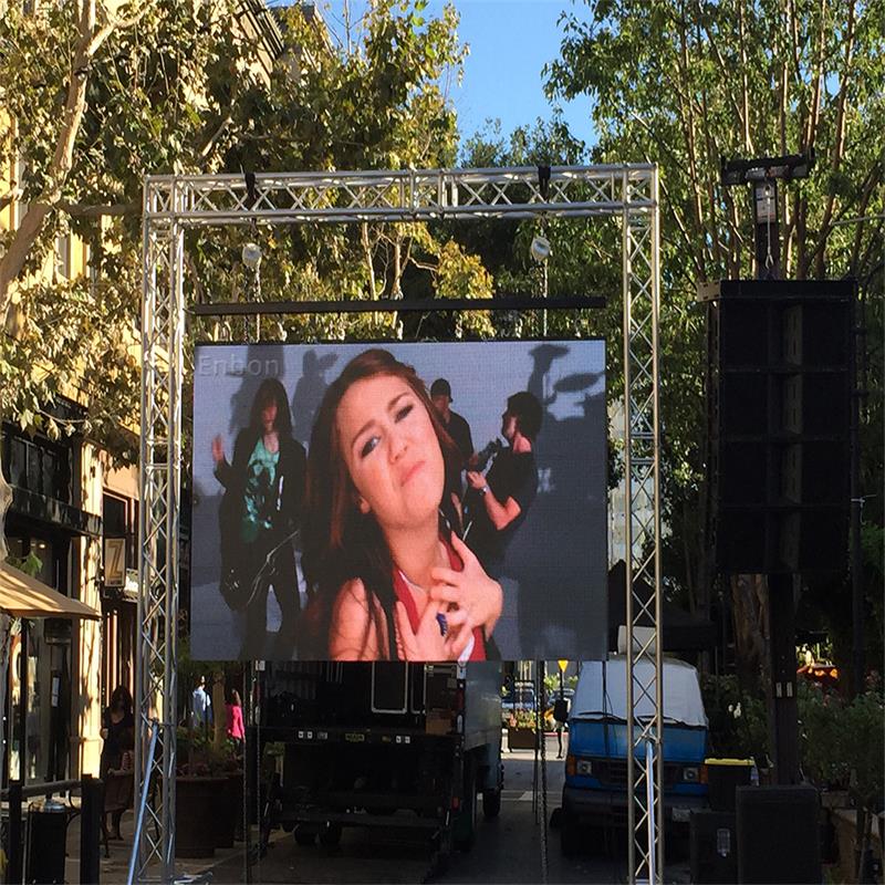 P4.81 Outdoor SMD 3 in 1 500mm*1000mm Rental LED Video Wall on Truss for Music Shows Backgound 